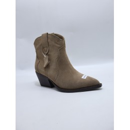 BUTY DAMSKIE. SIZE: 36/41...