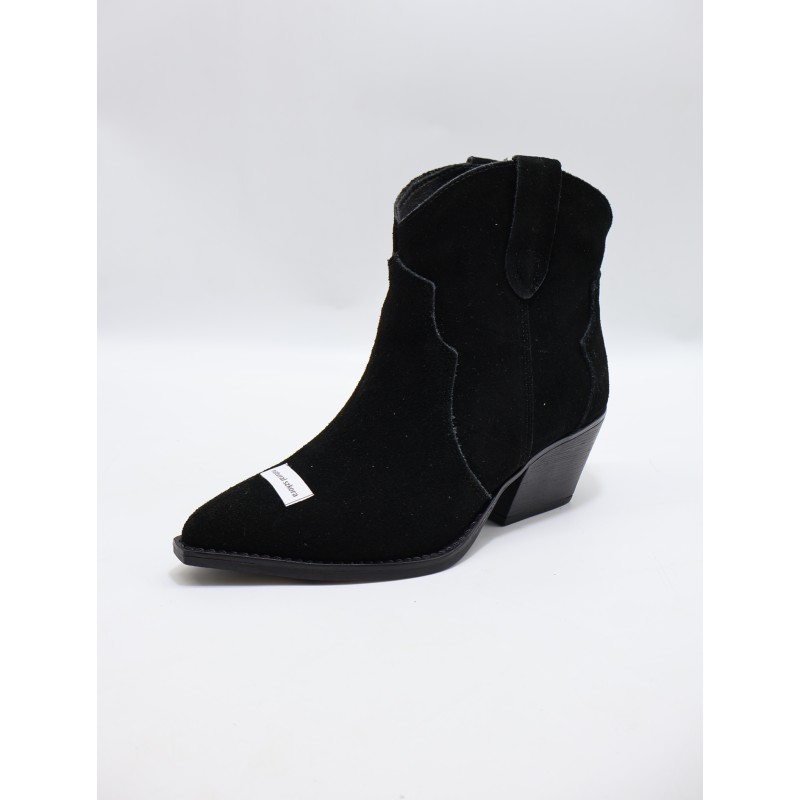 BUTY DAMSKIE. SIZE: 36/41 (12 PAR/PACZKA) KOLOR JAK NA ZDZIĘCIU