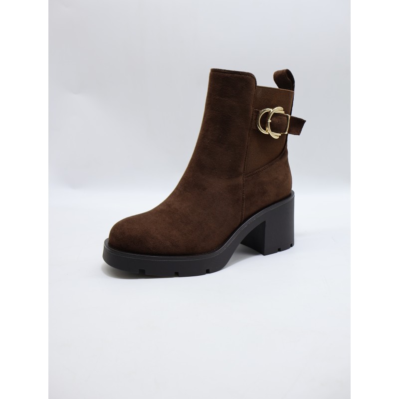 BUTY DAMSKIE. SIZE: 36/41 (12 PAR/PACZKA) KOLOR JAK NA ZDZIĘCIU