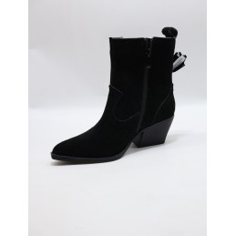 BUTY DAMSKIE. SIZE: 36/41 (12 PAR/PACZKA) KOLOR JAK NA ZDZIĘCIU
