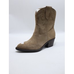 BUTY DAMSKIE. SIZE: 36/41...