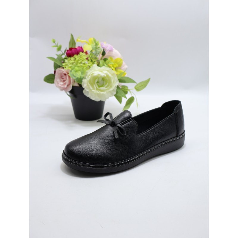 BUTY DAMSKIE. SIZE: 36/41 (12 PAR/PACZKA) KOLOR JAK NA ZDZIĘCIU