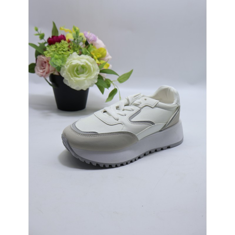BUTY DAMSKIE. SIZE: 36/41 (12 PAR/PACZKA) KOLOR JAK NA ZDZIĘCIU