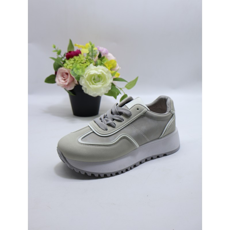 BUTY DAMSKIE. SIZE: 36/41 (12 PAR/PACZKA) KOLOR JAK NA ZDZIĘCIU