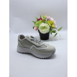 BUTY DAMSKIE. SIZE: 36/41 (12 PAR/PACZKA) KOLOR JAK NA ZDZIĘCIU
