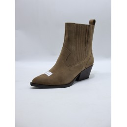 BUTY DAMSKIE. SIZE: 37/41...