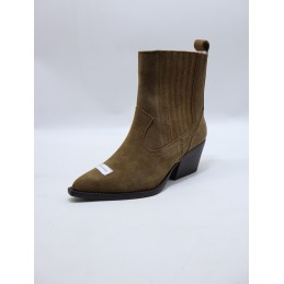 BUTY DAMSKIE. SIZE: 37/41...