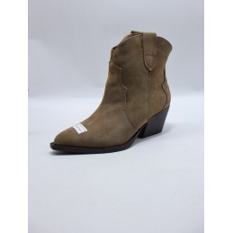 BUTY DAMSKIE. SIZE: 36/41...