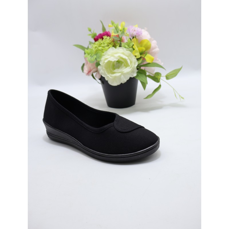 BUTY DAMSKIE. SIZE: 36/41 (12 PAR/PACZKA) KOLOR JAK NA ZDZIĘCIU