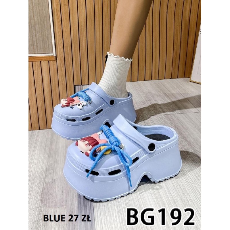 Buty Klapki DAMSKIE(36-41,12par)Kolor Jak na zdzięciuc