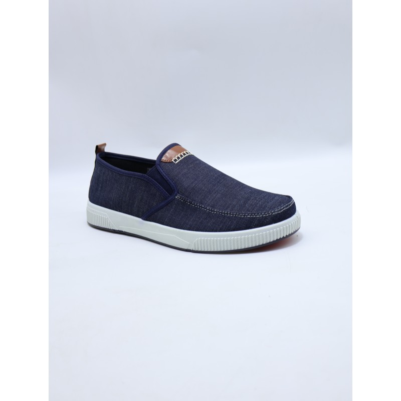 BUTY MĘSKIE. SIZE: 40/45 (12 PAR/PACZKA) KOLOR JAK NA ZDZIĘCIU