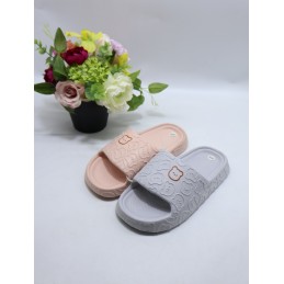 KAPCIE DAMSKIE. SIZE: 36/43...