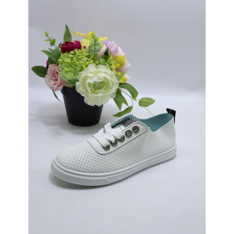 BUTY DAMSKIE. SIZE: 36/41 (12 PAR/PACZKA) KOLOR JAK NA ZDZIĘCIU