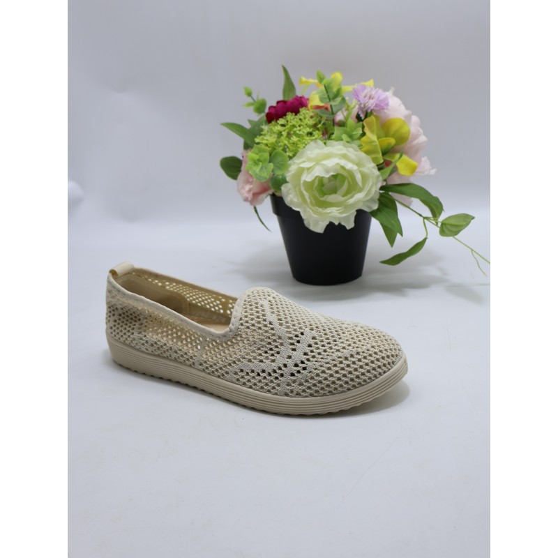 BUTY DAMSKIE. SIZE: 36/41 (12 PAR/PACZKA) KOLOR JAK NA ZDZIĘCIU