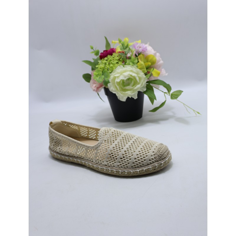 BUTY DAMSKIE. SIZE: 36/41 (12 PAR/PACZKA) KOLOR JAK NA ZDZIĘCIU