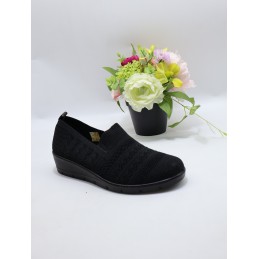 BUTY DAMSKIE. SIZE: 36/41...