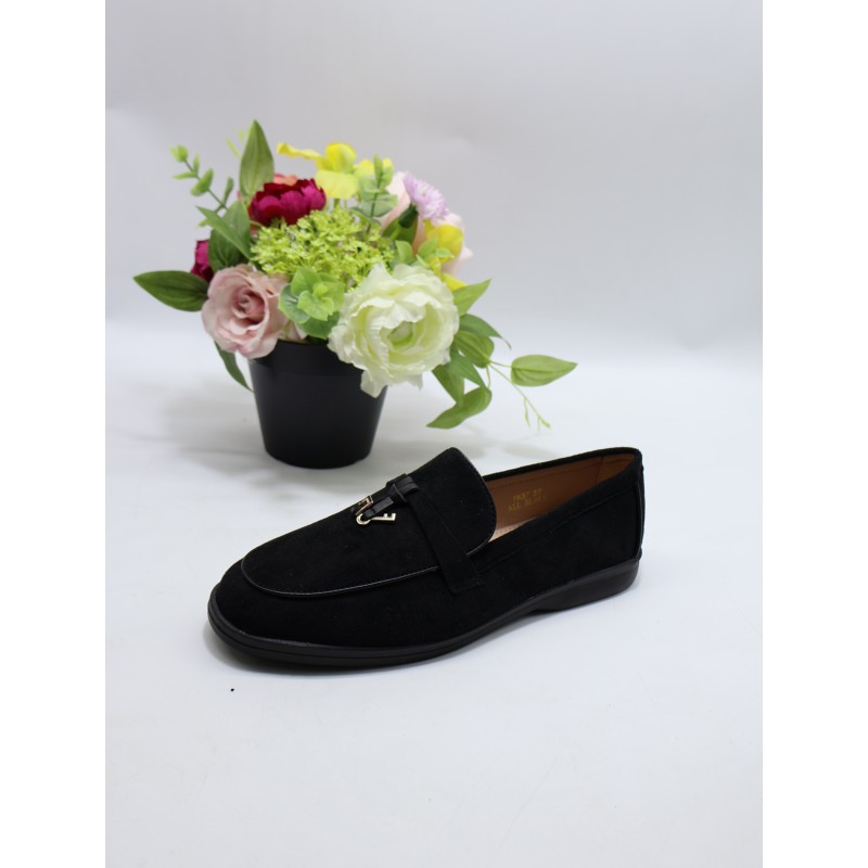 BUTY DAMSKIE. SIZE: 36/41 (12 PAR/PACZKA) KOLOR JAK NA ZDZIĘCIU