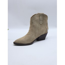 BUTY DAMSKIE. SIZE: 36/41 (12 PAR/PACZKA) KOLOR JAK NA ZDZIĘCIU