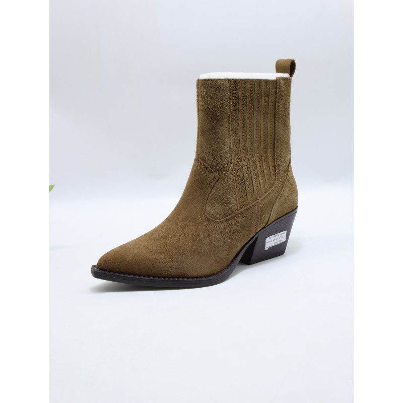 BUTY DAMSKIE. SIZE: 36/41 (12 PAR/PACZKA) KOLOR JAK NA ZDZIĘCIU
