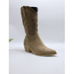 BUTY DAMSKIE. SIZE: 36/41...