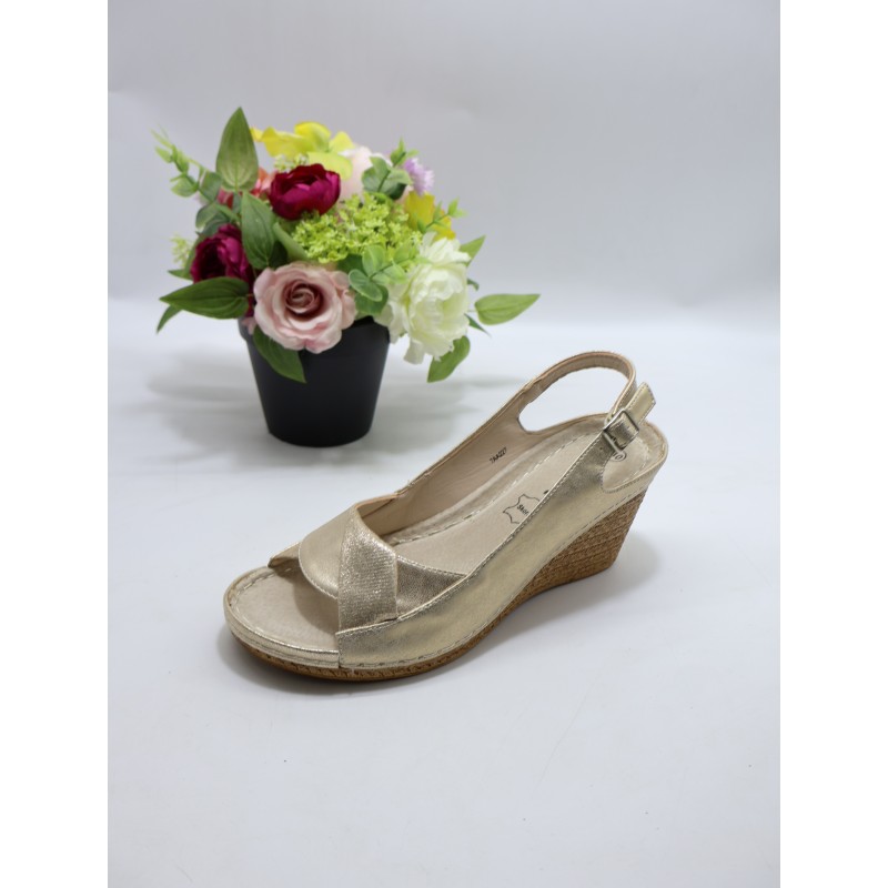 Sandały DAMSKIE. SIZE: 38/41 (12 PAR/PACZKA) KOLOR JAK NA ZDZIĘCIU