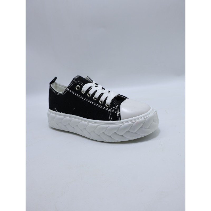 BUTY DAMSKIE. SIZE: 36/41 (12 PAR/PACZKA) KOLOR JAK NA ZDZIĘCIU