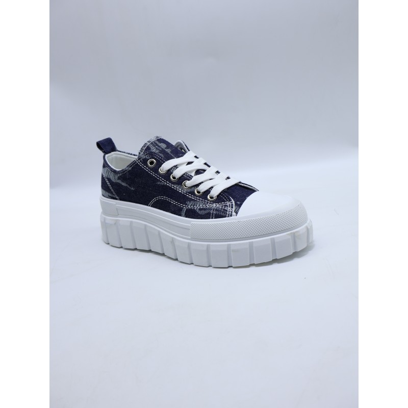 BUTY DAMSKIE. SIZE: 36/41 (12 PAR/PACZKA) KOLOR JAK NA ZDZIĘCIU