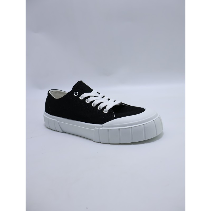 BUTY DAMSKIE. SIZE: 36/41 (12 PAR/PACZKA) KOLOR JAK NA ZDZIĘCIU