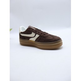 BUTY DAMSKIE. SIZE: 36/41 (12 PAR/PACZKA) KOLOR JAK NA ZDZIĘCIU