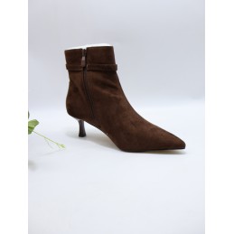 BUTY DAMSKIE. SIZE: 36/41 (12 PAR/PACZKA) KOLOR JAK NA ZDZIĘCIU