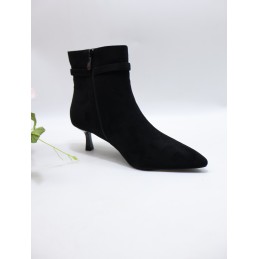 BUTY DAMSKIE. SIZE: 36/41 (12 PAR/PACZKA) KOLOR JAK NA ZDZIĘCIU