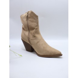 BUTY DAMSKIE. SIZE: 36/41 (12 PAR/PACZKA) KOLOR JAK NA ZDZIĘCIU
