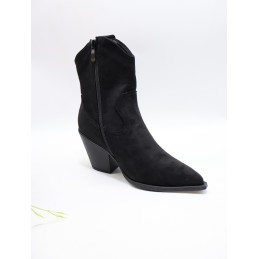 BUTY DAMSKIE. SIZE: 36/41 (12 PAR/PACZKA) KOLOR JAK NA ZDZIĘCIU