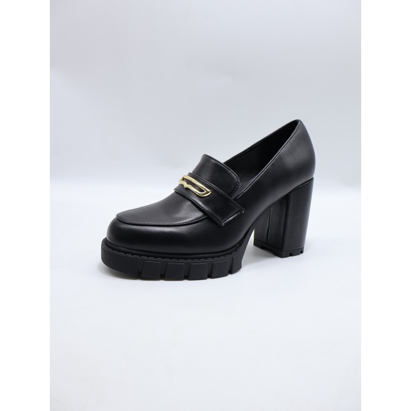 BUTY DAMSKIE. SIZE: 36/41 (12 PAR/PACZKA) KOLOR JAK NA ZDZIĘCIU