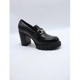 BUTY DAMSKIE. SIZE: 36/41 (12 PAR/PACZKA) KOLOR JAK NA ZDZIĘCIU