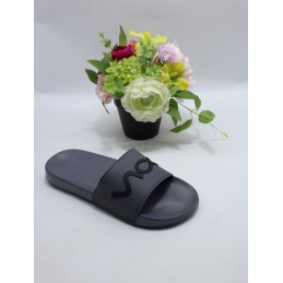 KAPCIE MĘSKIE. SIZE: 41/46...