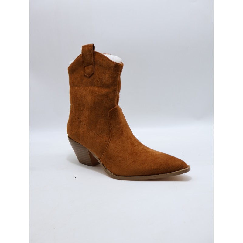 BUTY DAMSKIE . SIZE: 36/41 (12 PAR/PACZKA) KOLOR JAK NA ZDZIĘCIU