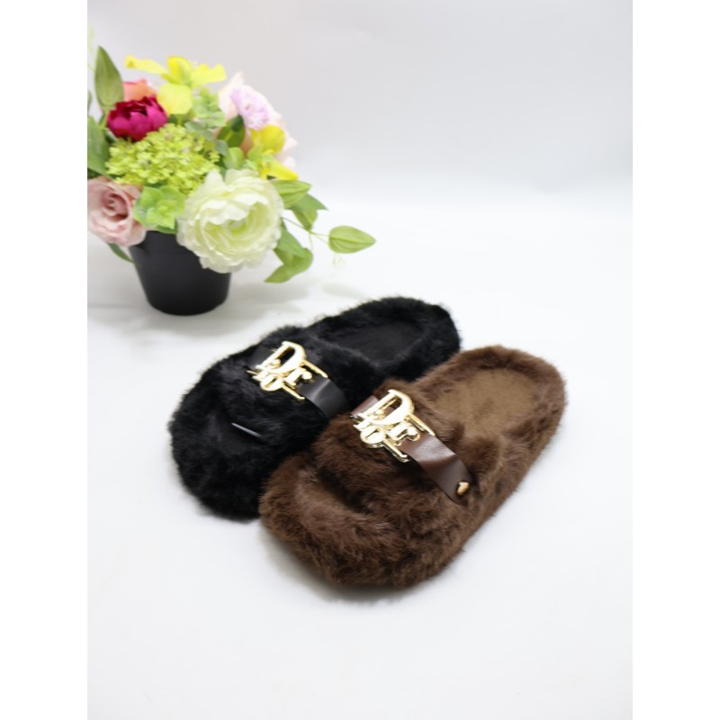 KAPCIE DAMSKIE . SIZE: 36/41 (36 PAR/PACZKA) KOLOR JAK NA ZDZIĘCIU