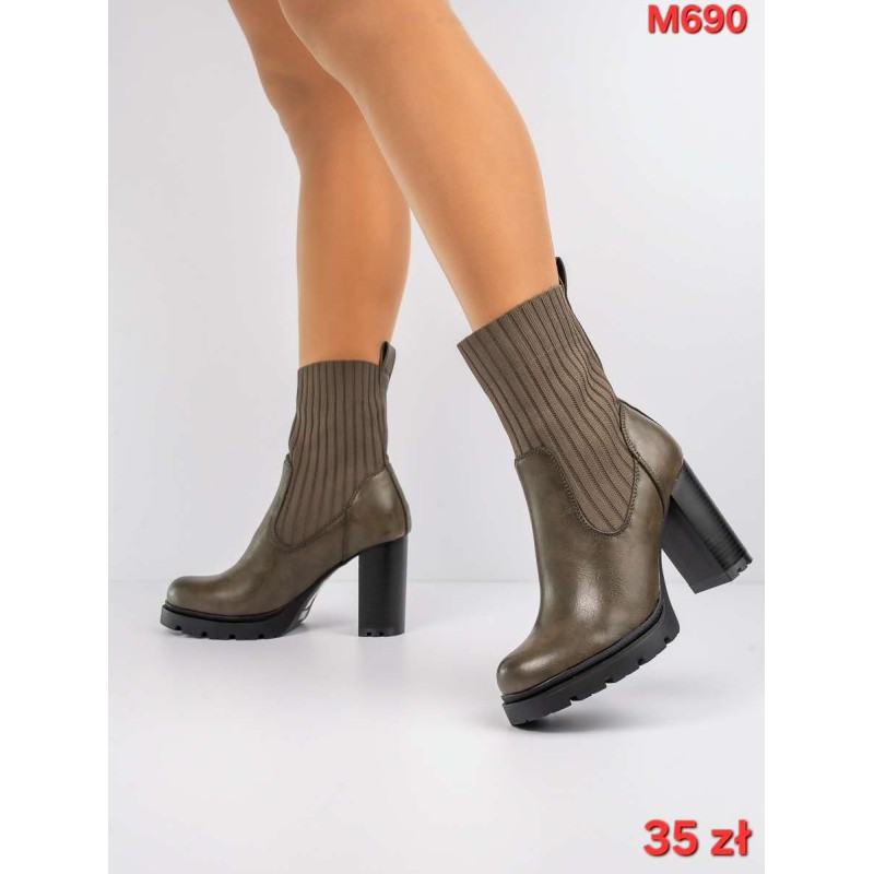 Buty Botki DAMSKIE (36-41,12par)Kolor Jak na zdzięciu