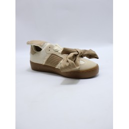 BUTY DAMSKIE . SIZE: 36/41 (12 PAR/PACZKA) KOLOR JAK NA ZDZIĘCIU