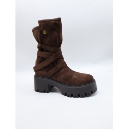 BUTY DAMSKIE . SIZE: 36/41 (12 PAR/PACZKA) KOLOR JAK NA ZDZIĘCIU