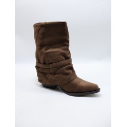 BUTY DAMSKIE . SIZE: 36/41 (12 PAR/PACZKA) KOLOR JAK NA ZDZIĘCIU