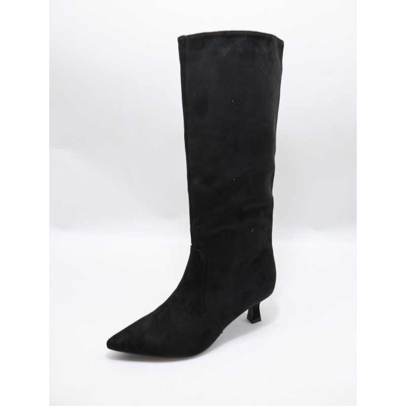 BUTY DAMSKIE . SIZE: 36/41 (12 PAR/PACZKA) KOLOR JAK NA ZDZIĘCIU