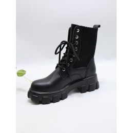 BUTY DAMSKIE . SIZE: 36/41 (12 PAR/PACZKA) KOLOR JAK NA ZDZIĘCIU