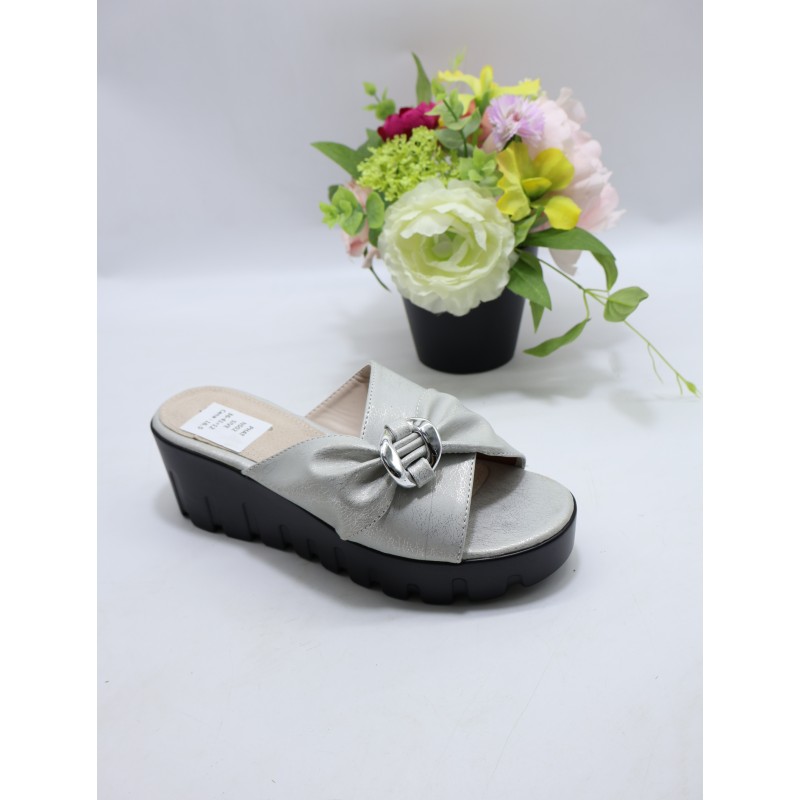 KAPCIE DAMSKIE . SIZE: 36/41 (12 PAR/PACZKA) KOLOR JAK NA ZDZIĘCIU