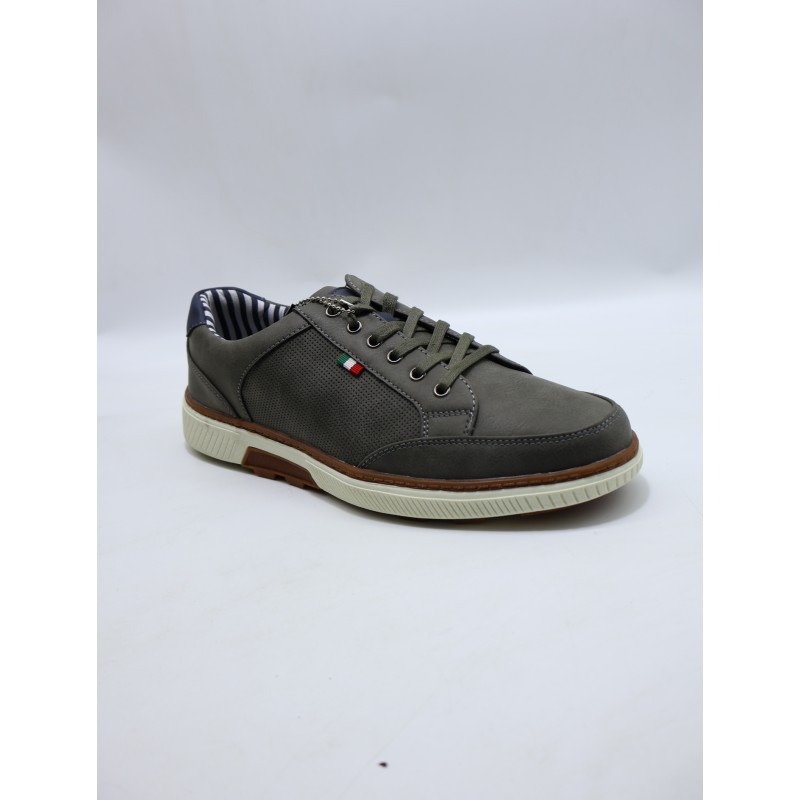 BUTY MĘSKIE . SIZE: 40/45 (10 PAR/PACZKA) KOLOR JAK NA ZDZIĘCIU