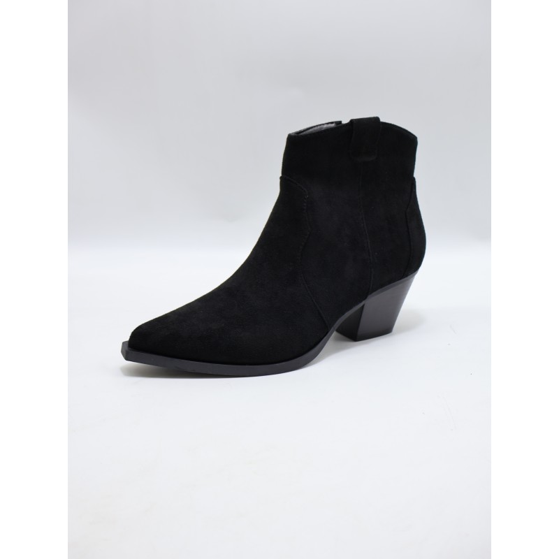 BUTY DAMSKIE . SIZE: 36/41 (12 PAR/PACZKA) KOLOR JAK NA ZDZIĘCIU