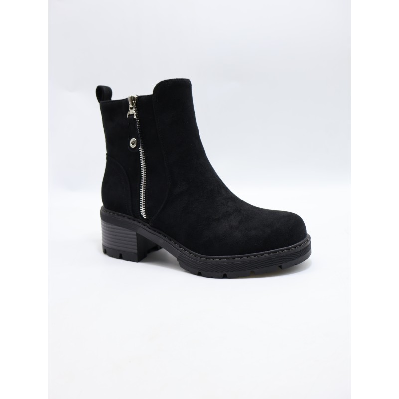 BUTY DAMSKIE . SIZE: 36/41 (12 PAR/PACZKA) KOLOR JAK NA ZDZIĘCIU