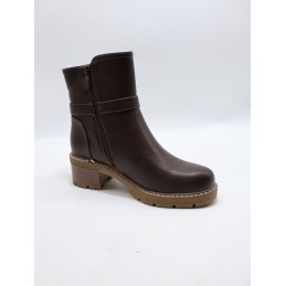 BUTY DAMSKIE . SIZE: 36/41 (12 PAR/PACZKA) KOLOR JAK NA ZDZIĘCIU
