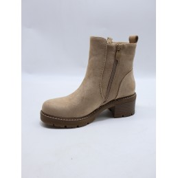 BUTY DAMSKIE . SIZE: 36/41 (12 PAR/PACZKA) KOLOR JAK NA ZDZIĘCIU